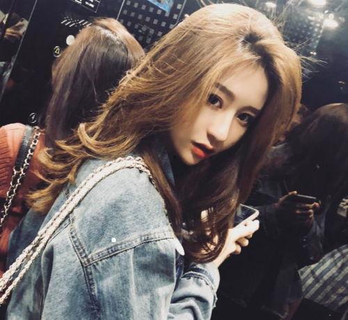 娱乐圈爆料抖音,抖音新动态,明星幕后故事大揭秘! 第1张 娱乐圈爆料抖音,抖音新动态,明星幕后故事大揭秘! 第1张